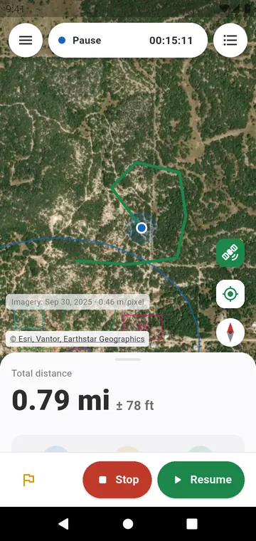 Measuring on foot: live distance with its margin of error